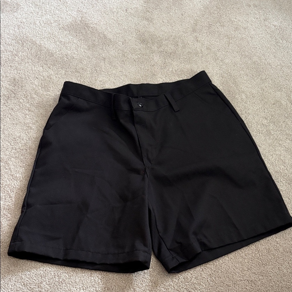 NWT Red Kap Classic Women’s Black Shorts - Size W12xL08